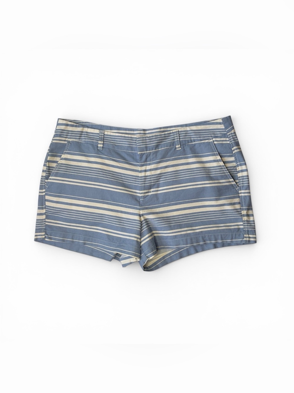 NWOT KHAKIS by‎ GAP City 3 Inch Short Light Blue & Off-White Stripe, Size 16